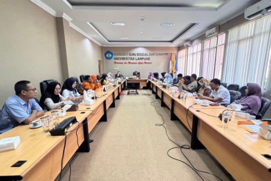 Kaprodi KPI UM Metro Hadiri Pertemuan Aspikom Korwil Lampung